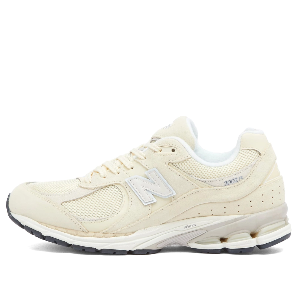 New Balance M2002RFI Beige